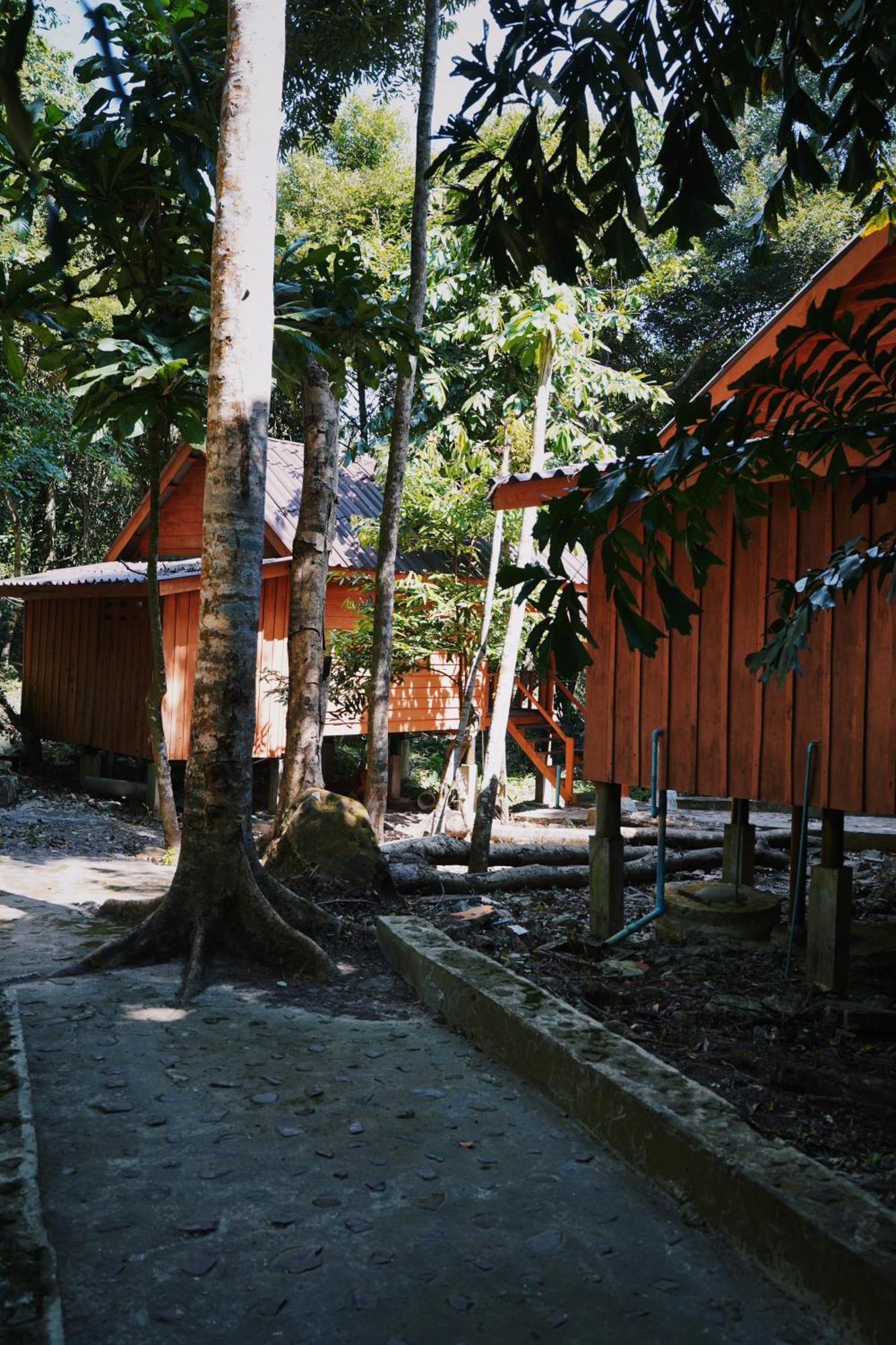 The Wavy Sailor Hotel Kaoh Touch Exterior foto