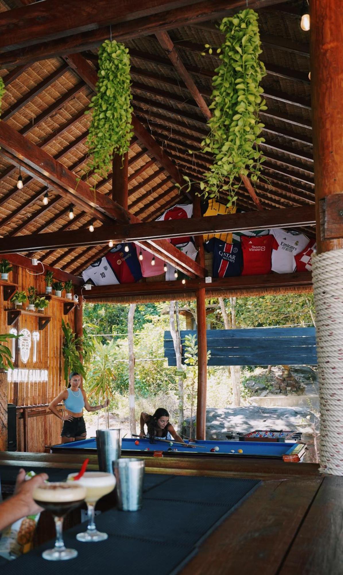 The Wavy Sailor Hotel Kaoh Touch Exterior foto