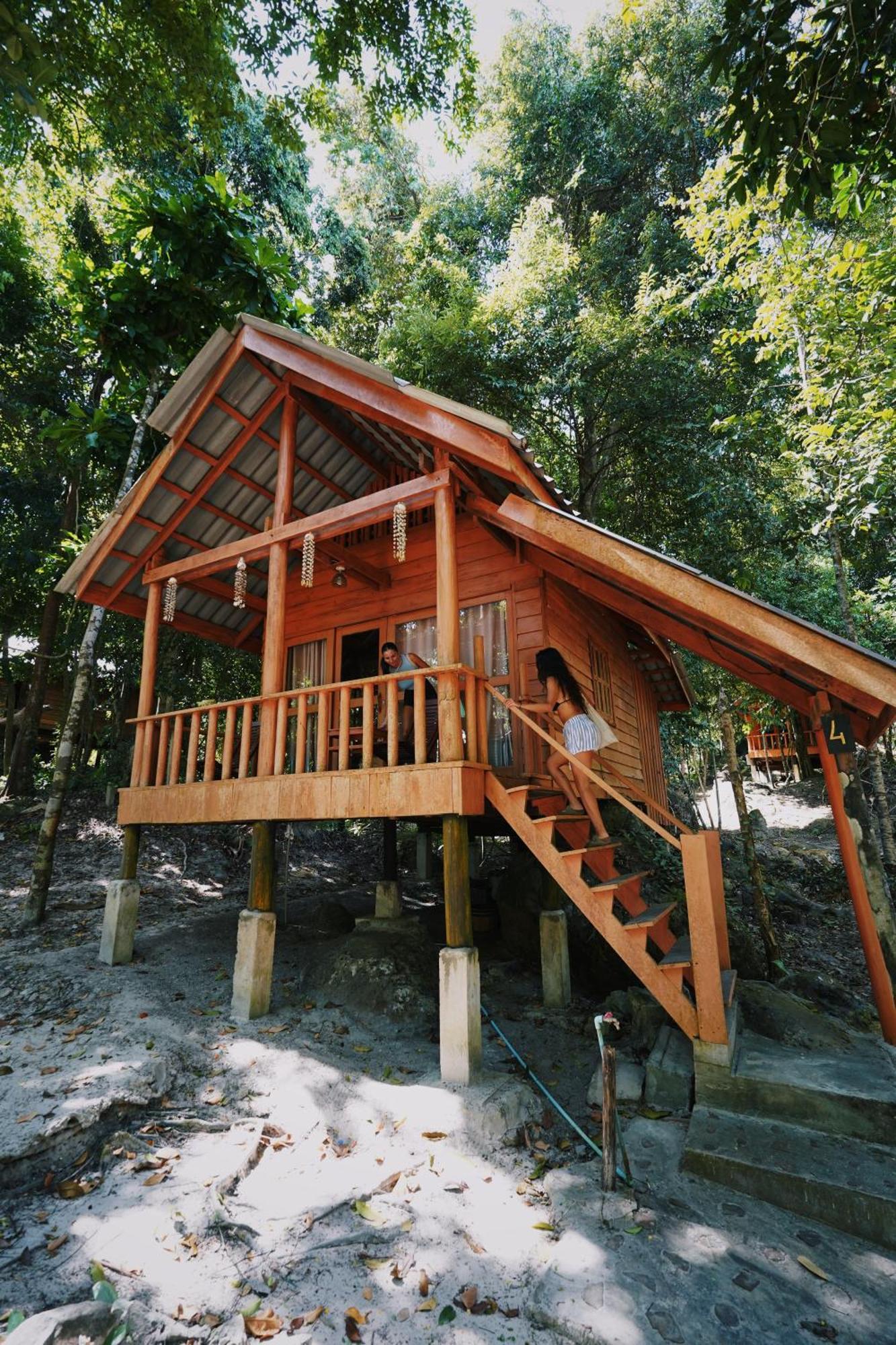 The Wavy Sailor Hotel Kaoh Touch Exterior foto